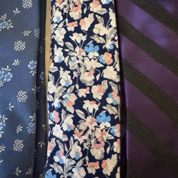 Classy Lot of Three JF Ferrar 58” Stylish Men’s Ties - Picture 4 of 16